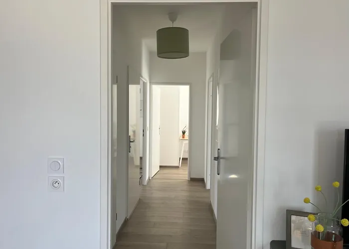 Proche De La Gare - 80m2 *